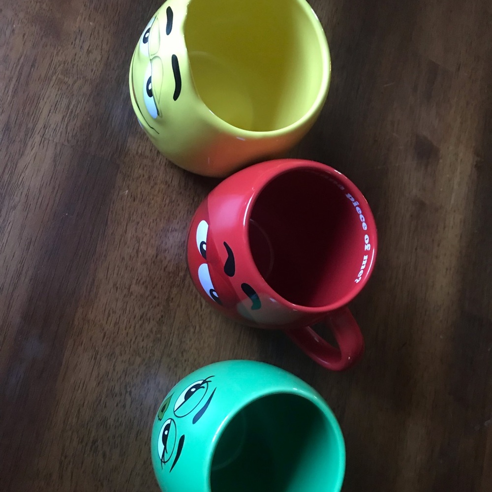 M&M Coffee Mug Collection Set - Picture 5 of 5